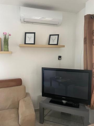 Boni Apartman มิชโคลซ์ ภายนอก รูปภาพ