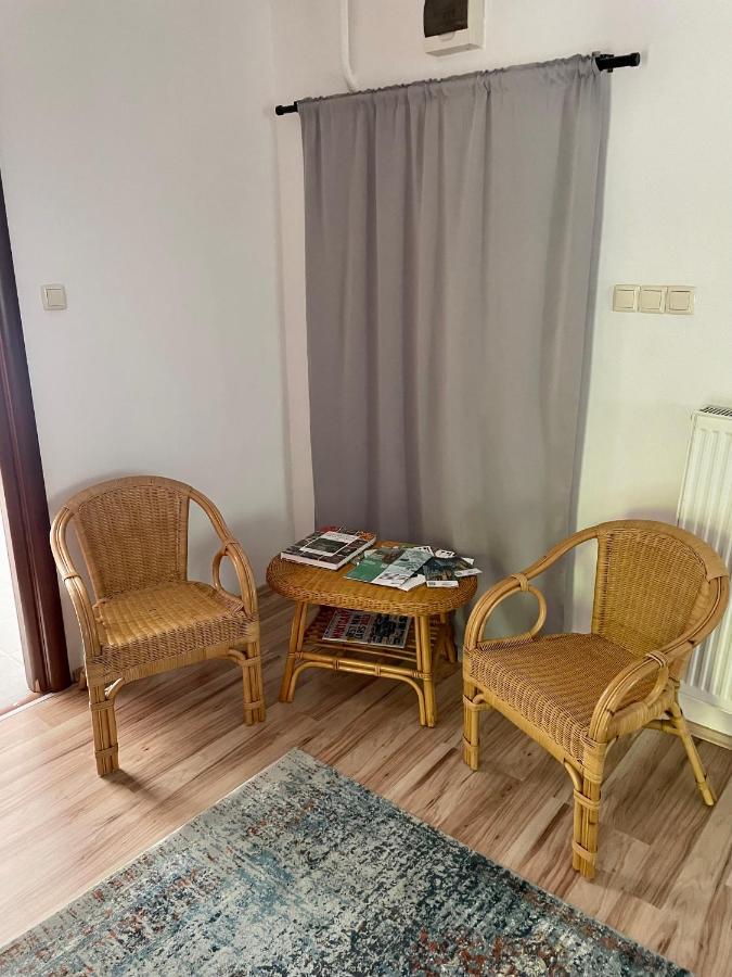 Boni Apartman มิชโคลซ์ ภายนอก รูปภาพ
