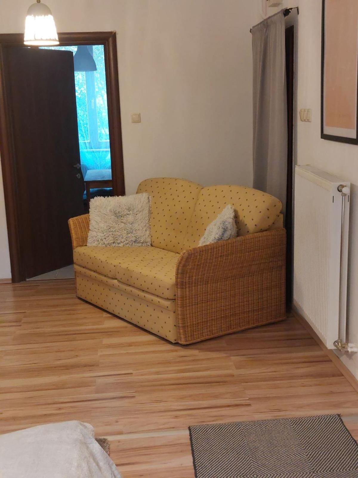 Boni Apartman มิชโคลซ์ ภายนอก รูปภาพ